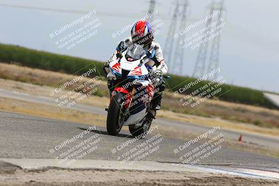 media/May-26-2025-Lets Ride (Mon) [[3bf1de1d65]]/B Group/1220pm (Wheelie Bump)/